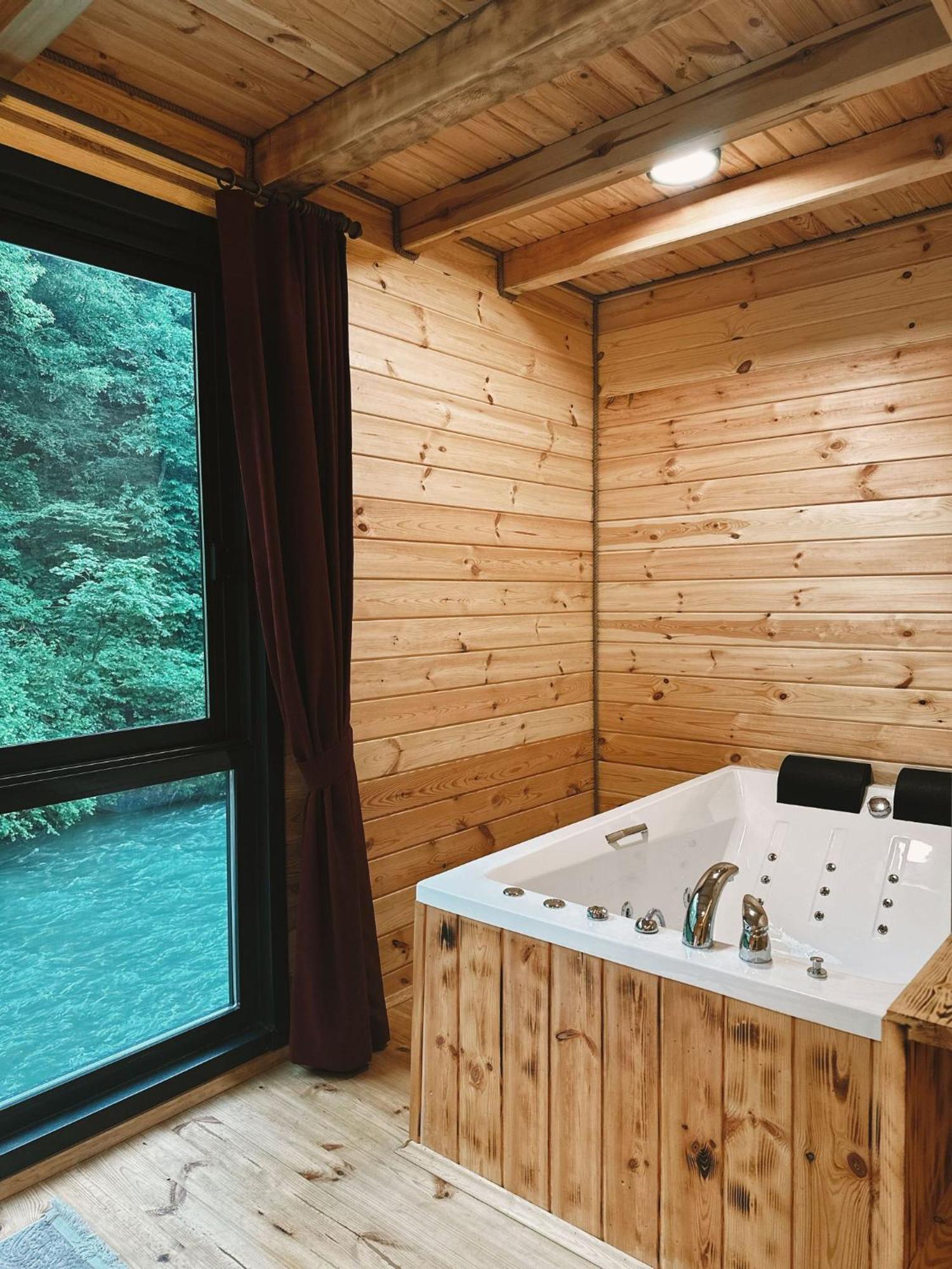 Kiana Bungalov Bed and Breakfast Ardeşen Exterior foto